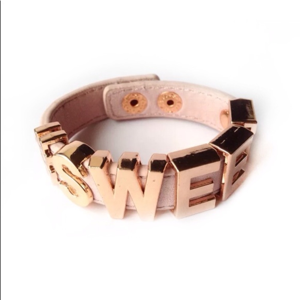 BCBGENERATION BRACELET CUFF ROSE GOLD TONED